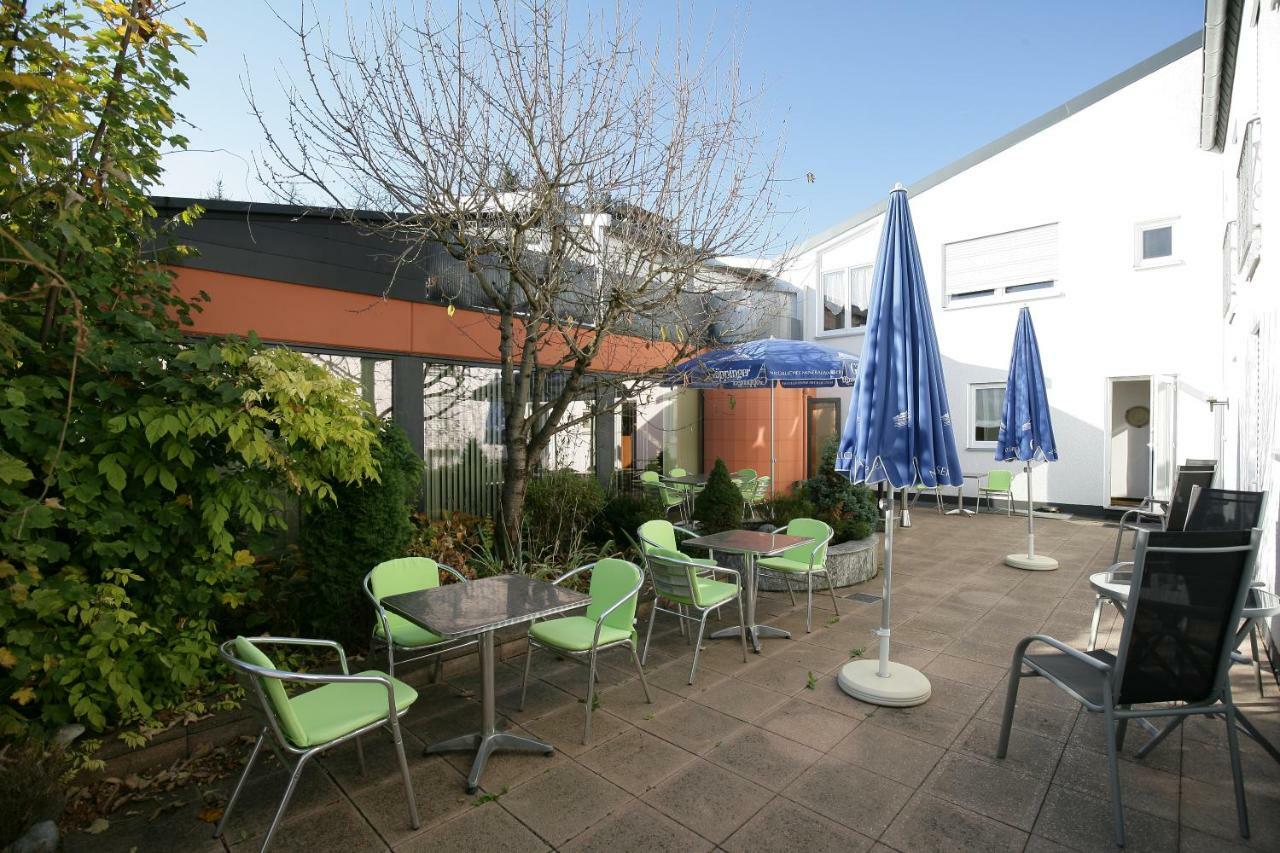 Apartments Am Baronenwald Göppingen Exterior foto