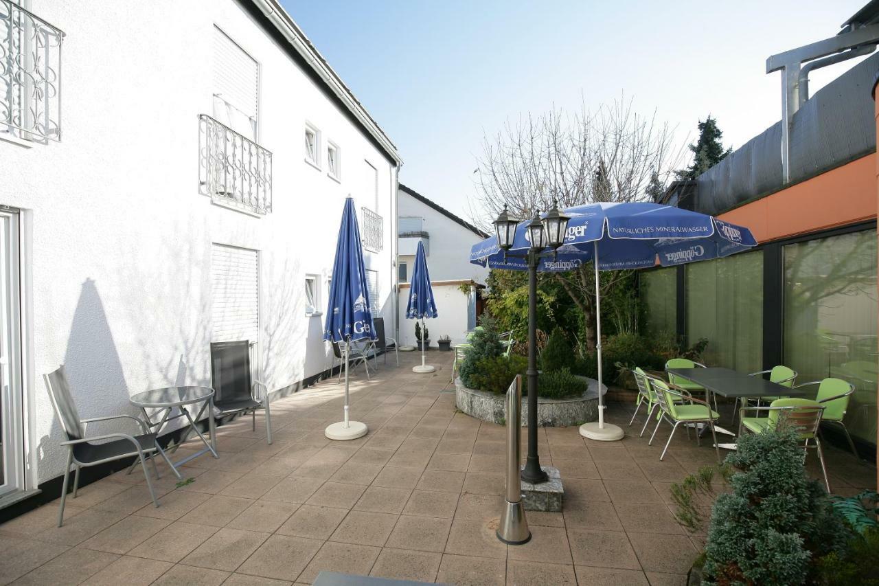 Apartments Am Baronenwald Göppingen Exterior foto